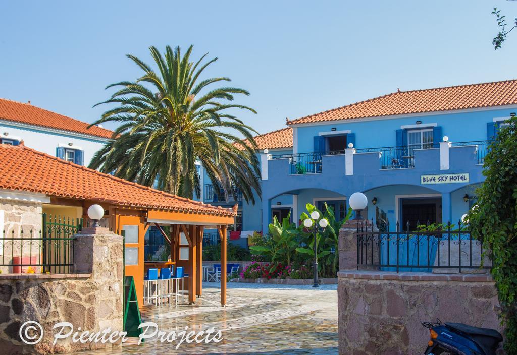 Blue Sky Hotel - Petra - Lesvos - Greece Eksteriør billede
