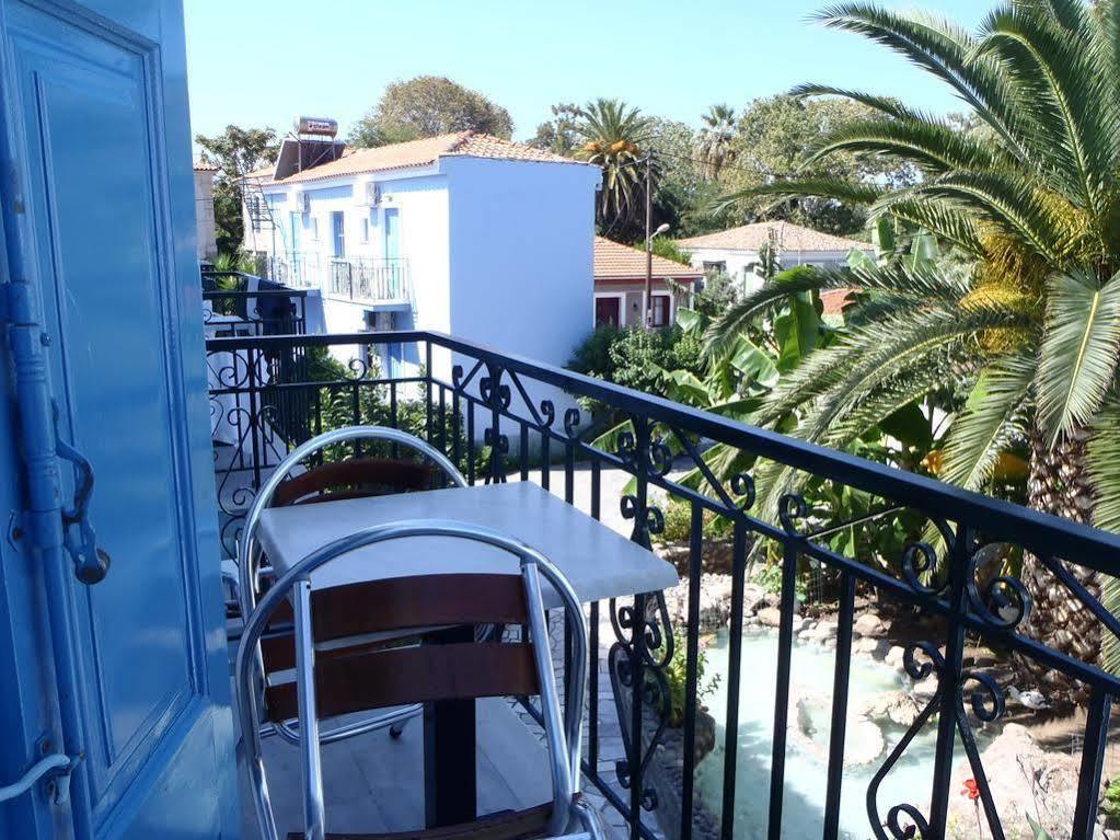 Blue Sky Hotel - Petra - Lesvos - Greece Eksteriør billede