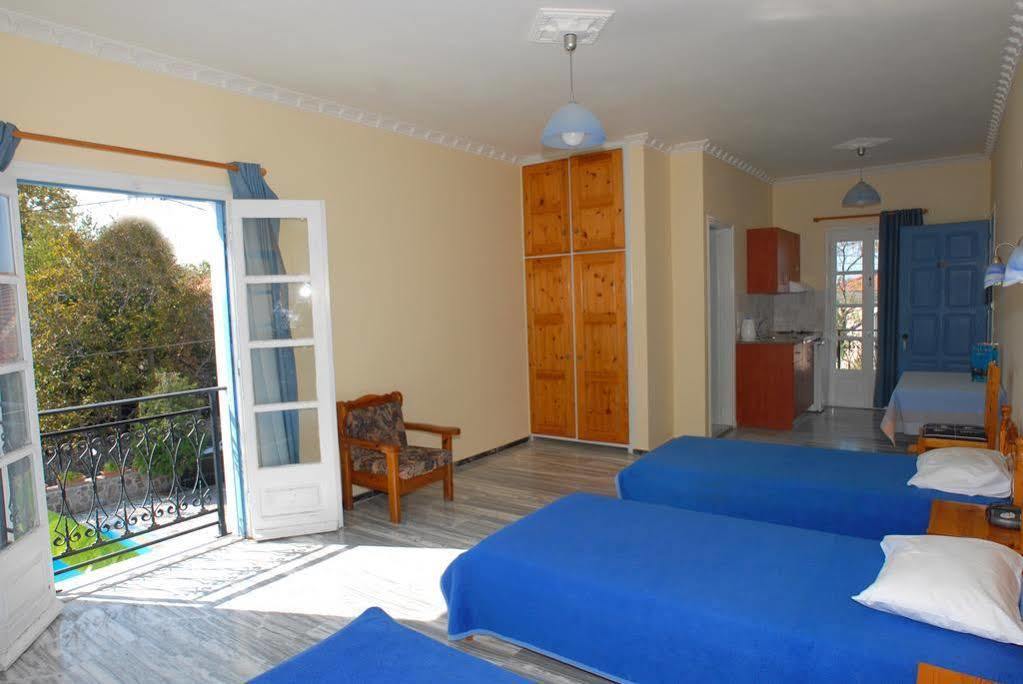 Blue Sky Hotel - Petra - Lesvos - Greece Eksteriør billede